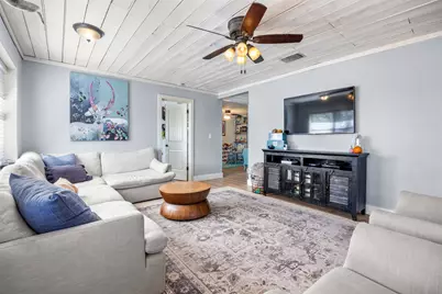 1071 Rolling Hills Drive, Wimberley, TX 78676 - Photo 13