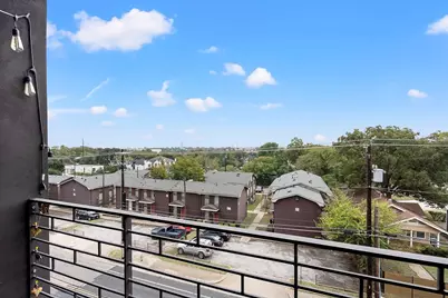 1322 E 12th Street #406, Austin, TX 78702 - Photo 23