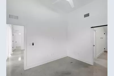 5005 Lott Avenue #2, Austin, TX 78721 - Photo 17