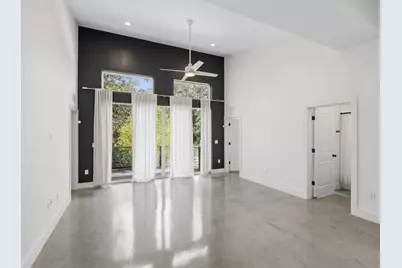 5005 Lott Avenue #2, Austin, TX 78721 - Photo 7