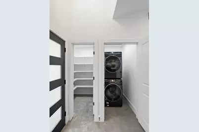 5005 Lott Avenue #2, Austin, TX 78721 - Photo 9