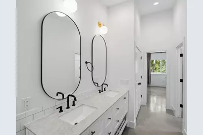 5005 Lott Avenue #2, Austin, TX 78721 - Photo 15