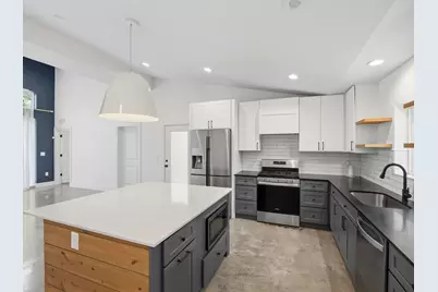 5005 Lott Avenue #2, Austin, TX 78721 - Photo 5