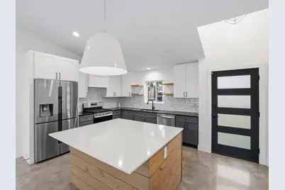 5005 Lott Avenue #2, Austin, TX 78721 - Photo 7