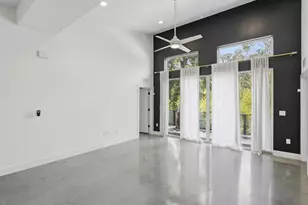 5005 Lott Ave, Austin, TX 78721 - Photo 17