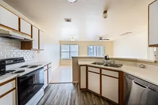 9607 Nightjar Dr, Austin, TX 78748 - Photo 5