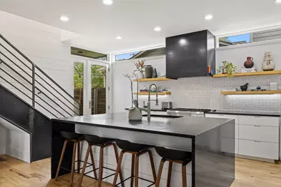 2000 Rundell Place, Austin, TX 78704 - Photo 5