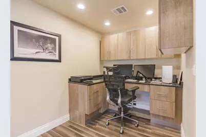 201 Taylor Street, Hutto, TX 78634 - Photo 13