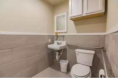 201 Taylor Street, Hutto, TX 78634 - Photo 17