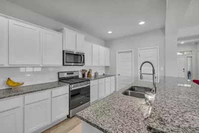 116 Gray Wolf Drive, San Marcos, TX 78666 - Photo 13