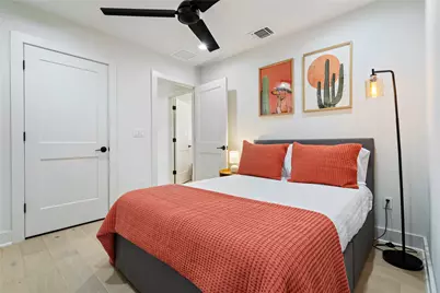 1306 Navasota Street, Austin, TX 78702 - Photo 19