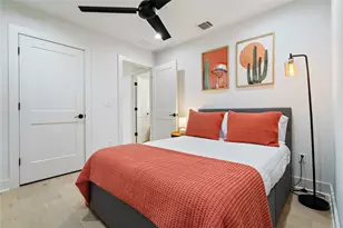 1306 Navasota St, Austin, TX 78702 - Photo 19