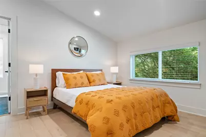 1306 Navasota Street, Austin, TX 78702 - Photo 21