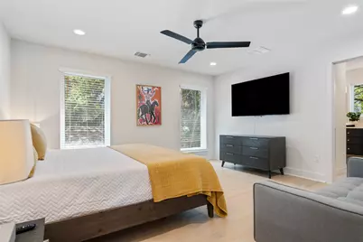 1306 Navasota Street, Austin, TX 78702 - Photo 13