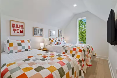 1306 Navasota Street, Austin, TX 78702 - Photo 25