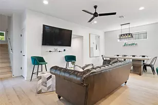 1306 Navasota St, Austin, TX 78702 - Photo 3