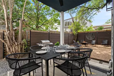 1306 Navasota Street, Austin, TX 78702 - Photo 27