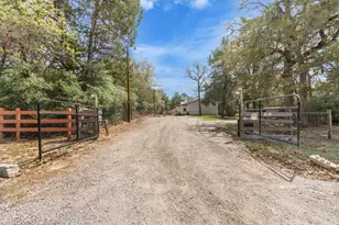 135 Huskey Trail, Paige, TX 78659 - Photo 1