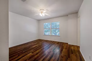 2208 Melissa Oaks Ln, Austin, TX 78744 - Photo 13