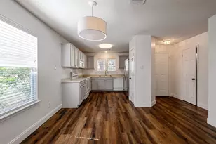 2208 Melissa Oaks Ln, Austin, TX 78744 - Photo 5