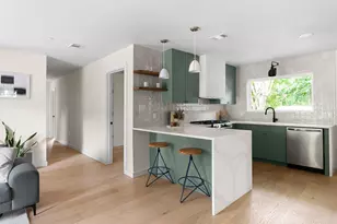 2105 Brunswick Dr, Austin, TX 78723 - Photo 11