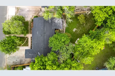 2105 Brunswick Drive, Austin, TX 78723 - Photo 33