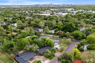 2105 Brunswick Dr, Austin, TX 78723 - Photo 35