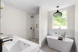 2105 Brunswick Dr, Austin, TX 78723 - Photo 23