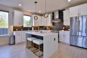 2203 Thornton Rd, Austin, TX 78704 - Photo 7