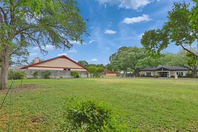 10305 La Costa Drive, Austin, TX 78747 - Photo 11