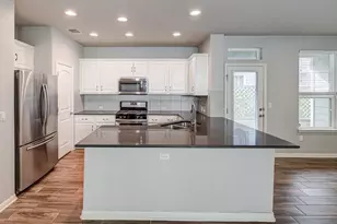 8816 Blaze Dr, Austin, TX 78747 - Photo 9