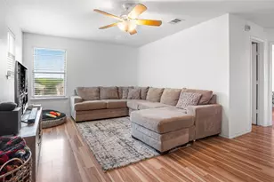 8936 Milton Lease Dr, Austin, TX 78747 - Photo 15