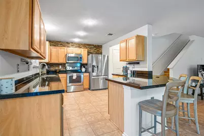 8936 Milton Lease Drive, Austin, TX 78747 - Photo 9