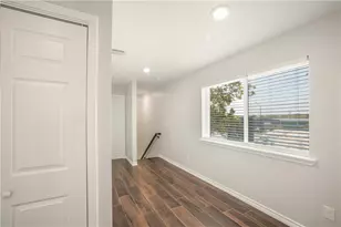 214 Lizzie St, Taylor, TX 76574 - Photo 13