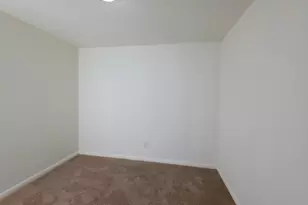 2002 W 2nd St, Taylor, TX 76574 - Photo 13