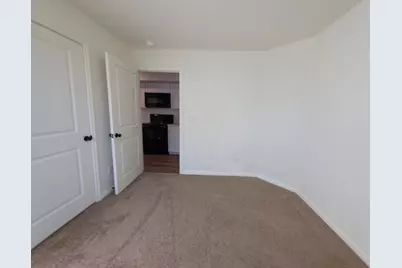 2002 W 2nd Street #200, Taylor, TX 76574 - Photo 11