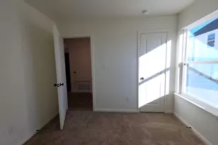 2002 W 2nd St, Taylor, TX 76574 - Photo 15