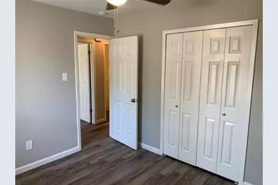 11640 Parkfield Drive, Austin, TX 78758 - Photo 9