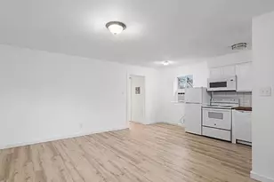 1302 S Quinlan Park Rd, Austin, TX 78732 - Photo 15