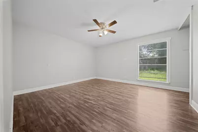 5435 Painted Horse Street, San Antonio, TX 78242 - Photo 11