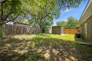 5435 Painted Horse St, San Antonio, TX 78242 - Photo 15