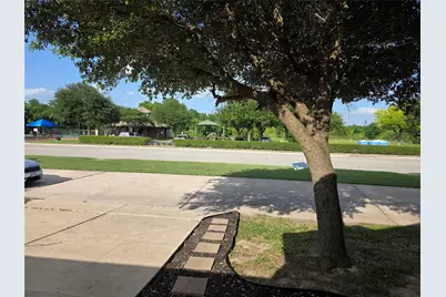 319 Riverwalk Drive, Hutto, TX 78634 - Photo 25
