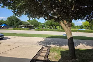 319 Riverwalk Dr, Hutto, TX 78634 - Photo 25