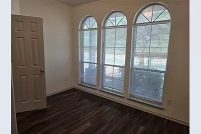 319 Riverwalk Drive, Hutto, TX 78634 - Photo 15