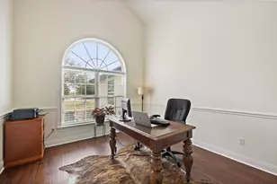 744 W Bartlett Dr, Buda, TX 78610 - Photo 5