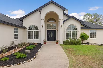 744 W Bartlett Drive, Buda, TX 78610 - Photo 3