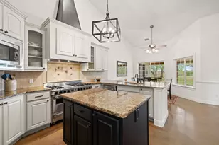 744 W Bartlett Dr, Buda, TX 78610 - Photo 15