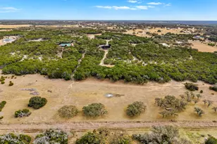 319 Impala Ln, Lampasas, TX 76550 - Photo 39