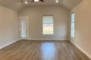 227 Margarita Dr, Dale, TX 78616 - Photo 9