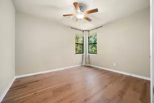 6916 Barstow Ct, Austin, TX 78749 - Photo 33
